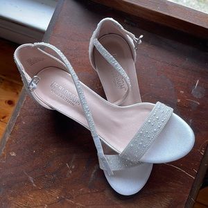 NWT Wedding Heels 7.5